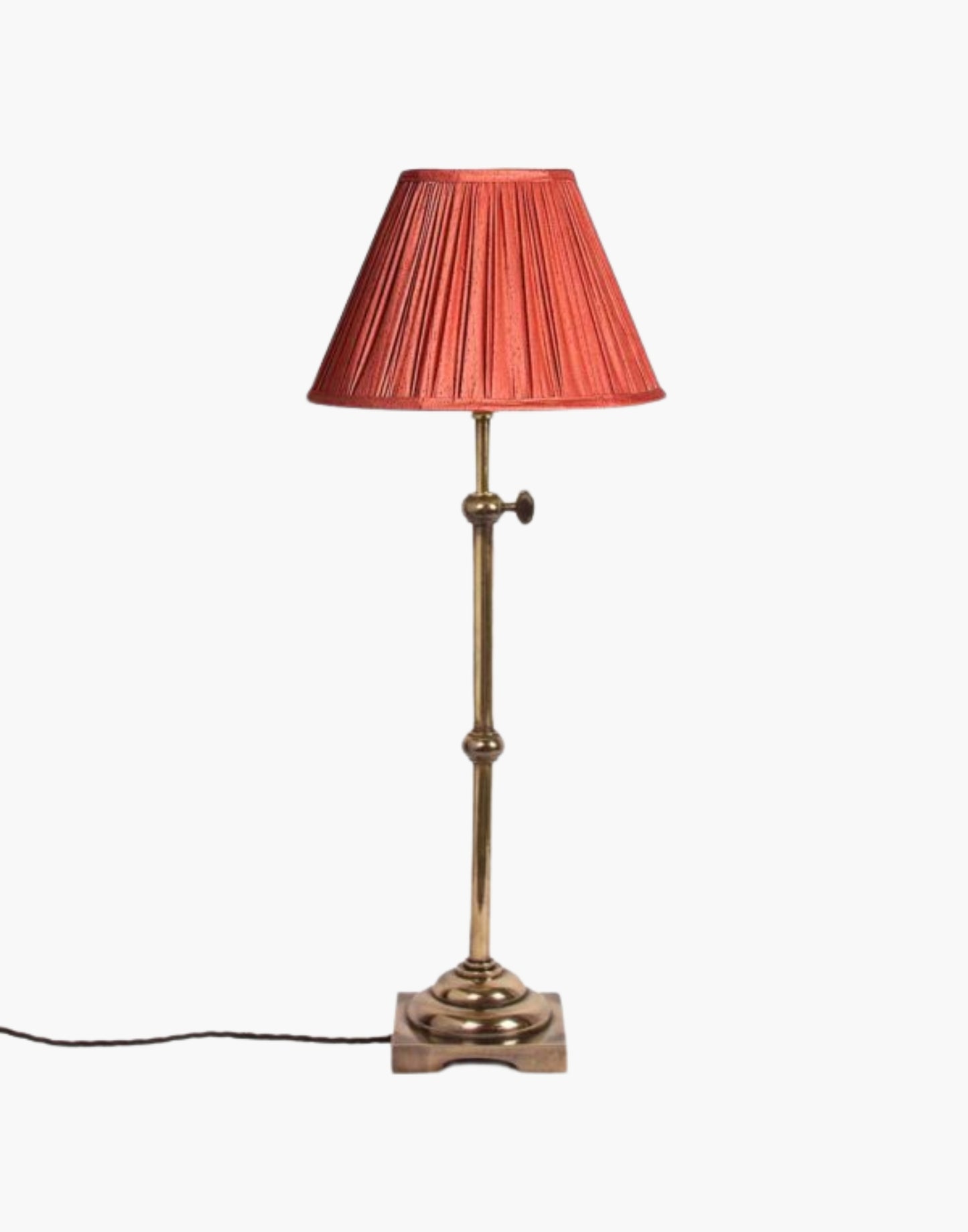 Pullman Lamp in solid brass, inspired by 1930s–1940s Pullman railway dining cars. Adjustable height with customizable finishes and shade options. Elegant and timeless design.