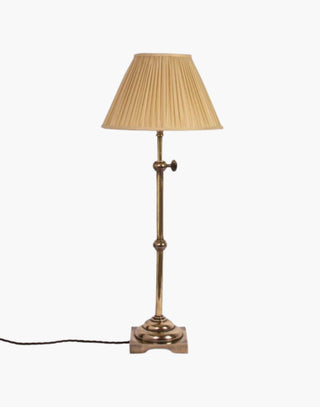 Pullman Lamp in solid brass, inspired by 1930s–1940s Pullman railway dining cars. Adjustable height with customizable finishes and shade options. Elegant and timeless design.