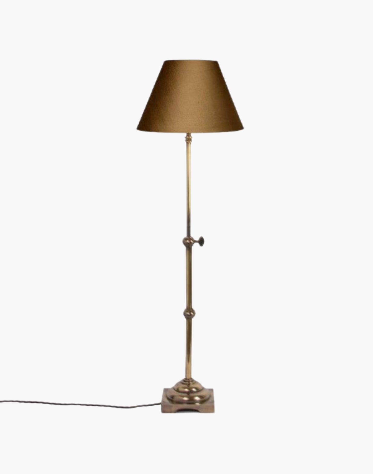 Pullman Lamp in solid brass, inspired by 1930s–1940s Pullman railway dining cars. Adjustable height with customizable finishes and shade options. Elegant and timeless design.