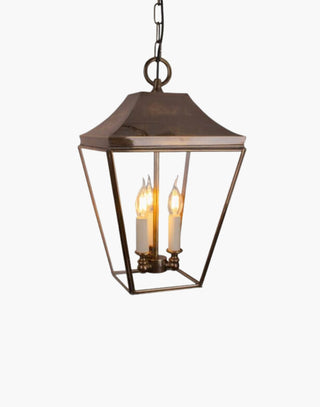 Knightsbridge Pendant (Medium) with 3-light cluster, handmade in solid brass. Elegant porch and hall lantern, ideal for traditional home lighting. Includes 19.5″ chain and ceiling canopy. Perfect for classic and timeless interiors.