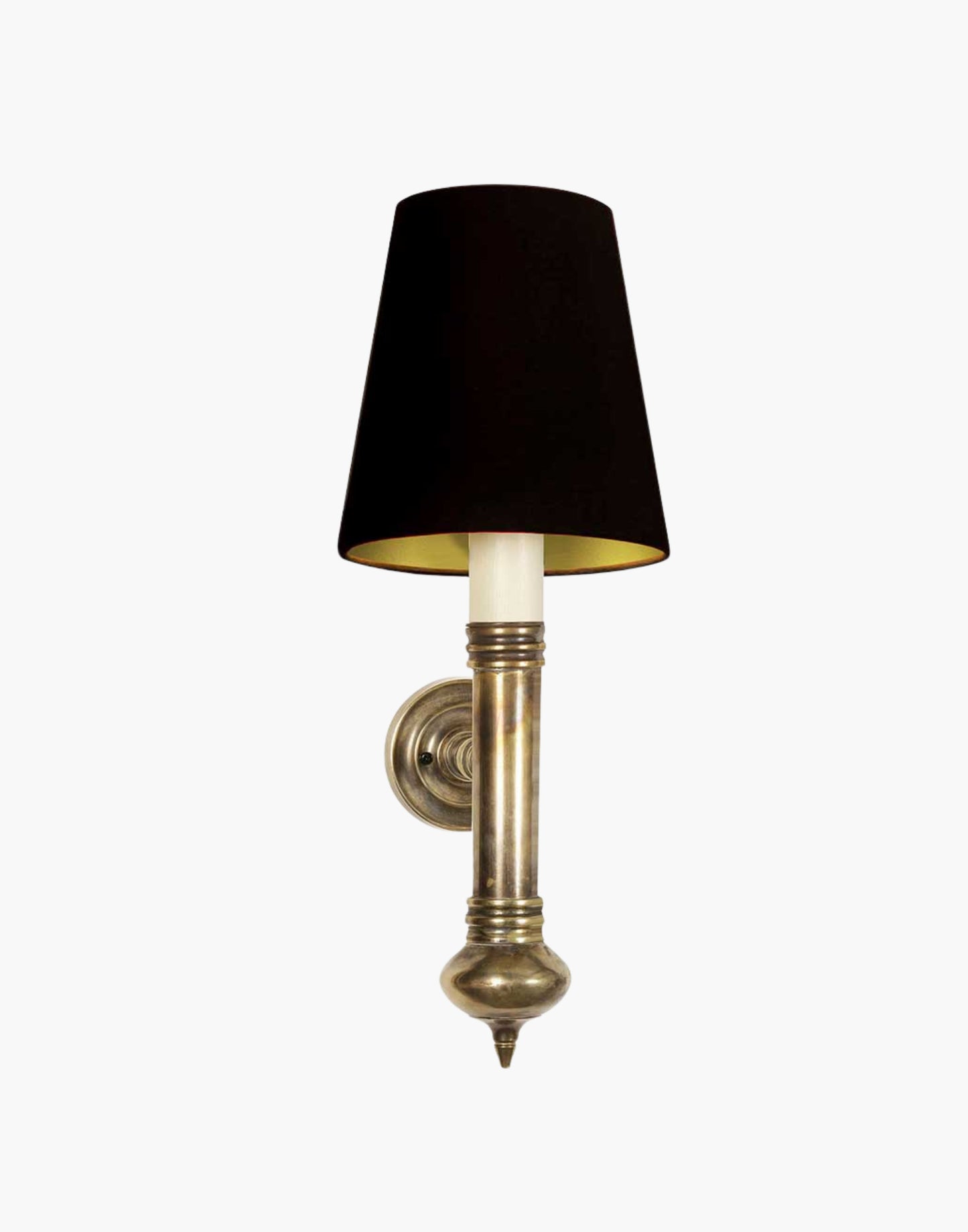 Single Wall Sconce in cast brass, small period-style wall light suitable for mirrors or artwork.