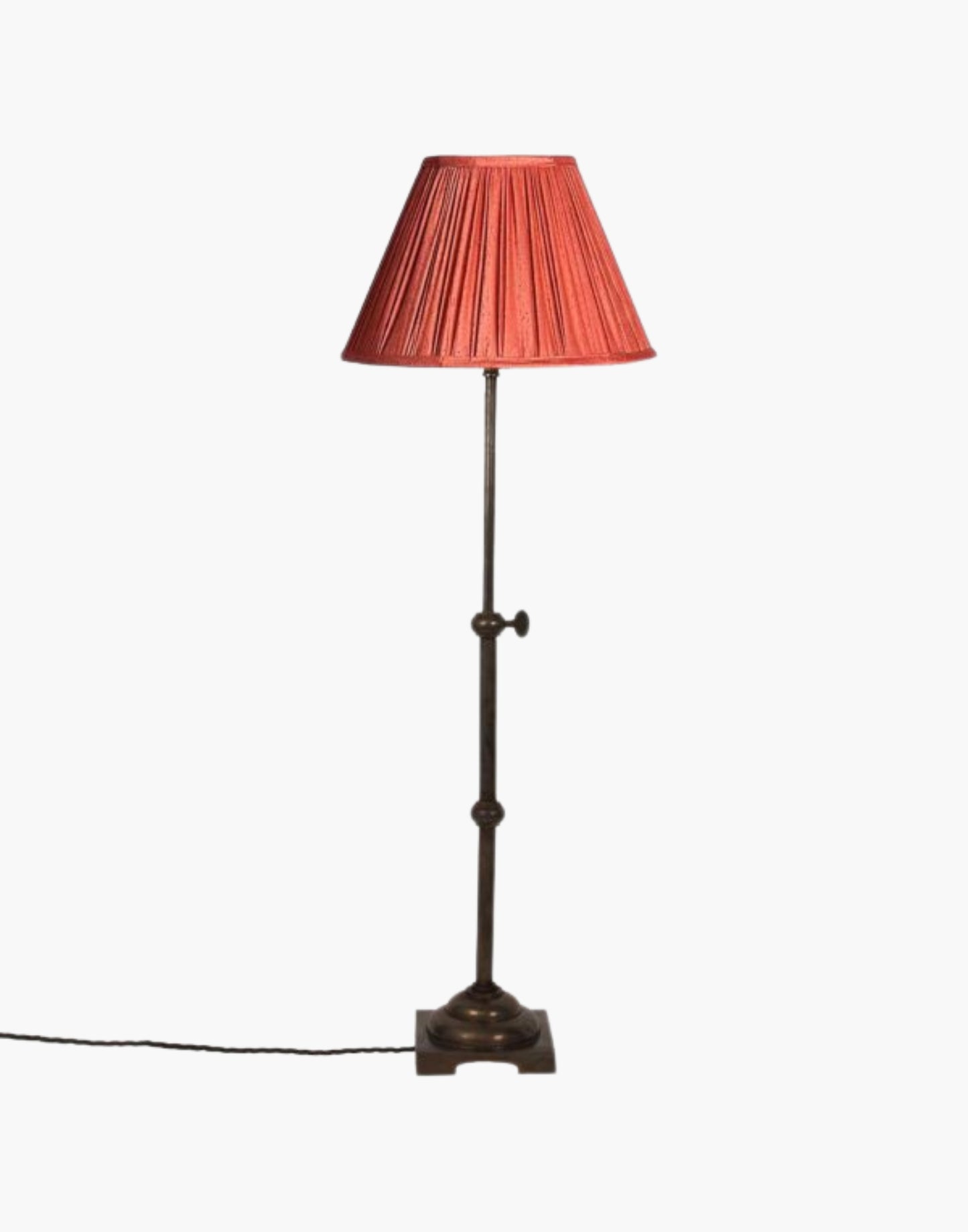 Pullman Lamp in solid brass, inspired by 1930s–1940s Pullman railway dining cars. Adjustable height with customizable finishes and shade options. Elegant and timeless design.