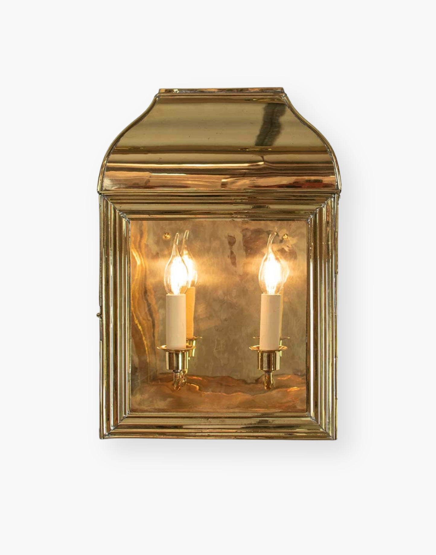 Wall lantern in solid brass, mid-Victorian American colonial style exterior light inspired by New York brownstones.